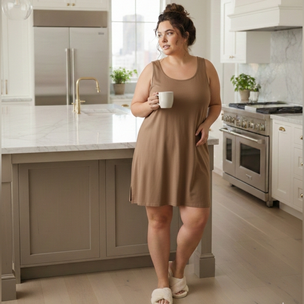 Curvy Sleeveless Mini Brown Wing T-Shirt Dress Plus size 3X Stretch Comfortable